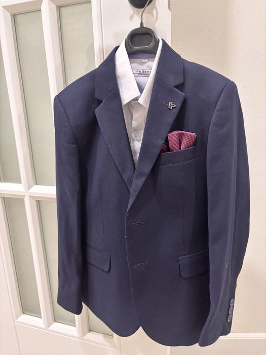 Костюм классический на мальчика