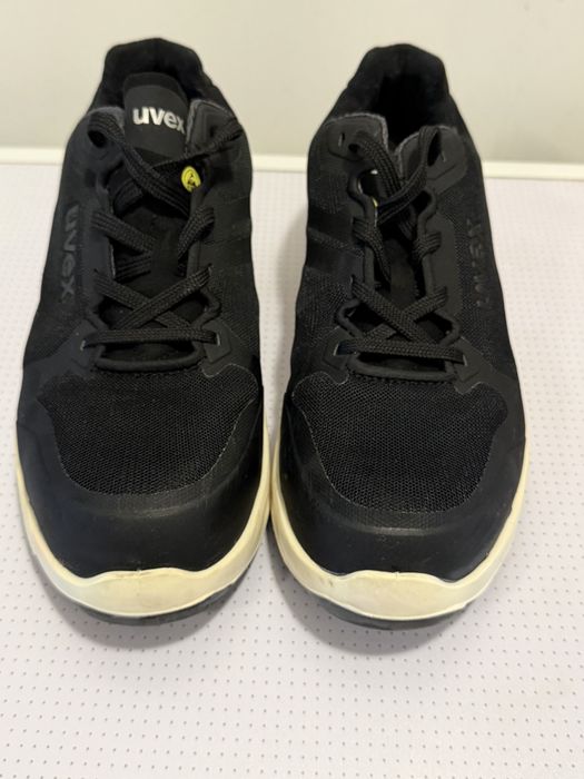 Мъжки обувки Uvex