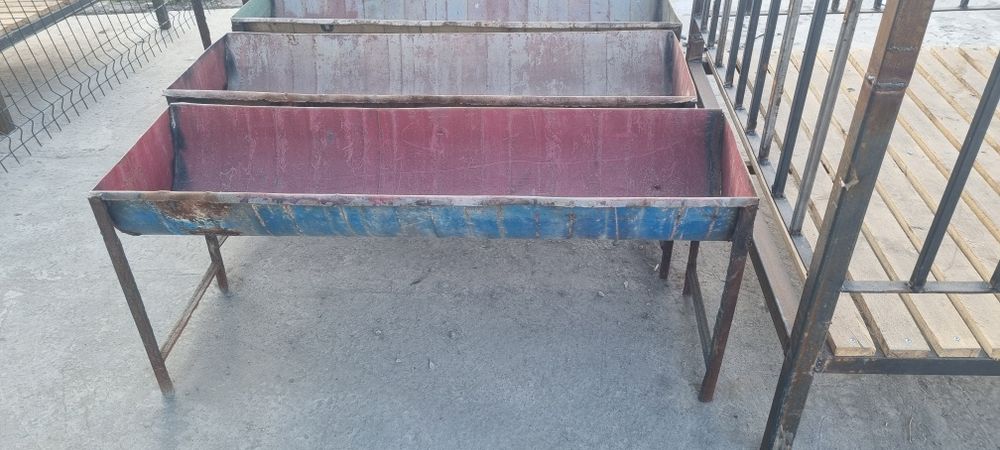 Ohurlar sotiladi qoyga va mol uchun