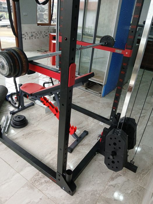 Уникална Фитнес клетка, скрепец, лост, тежести, гумена стелка, стойки