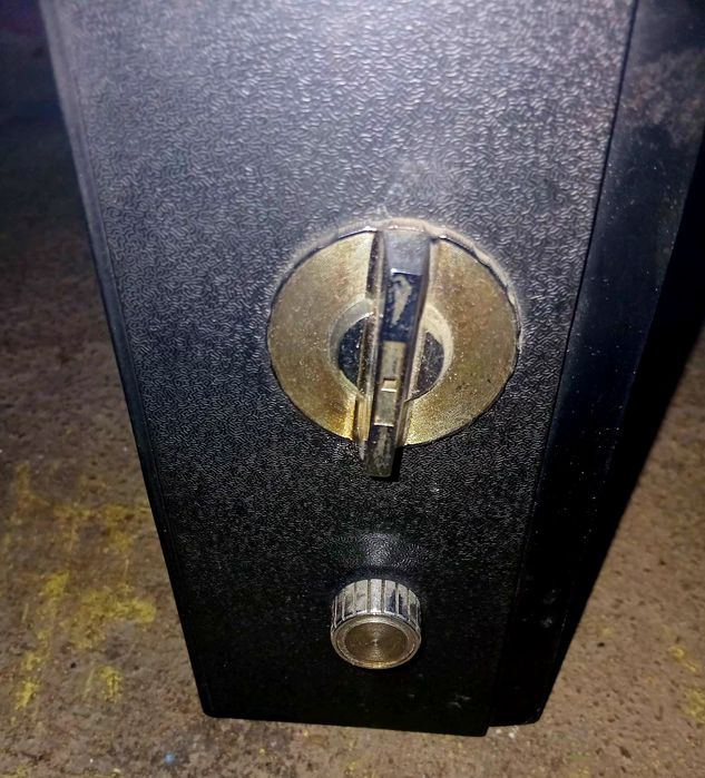 Ofertaaaa! Aparat de radio rusesc VEF 206 negociabil