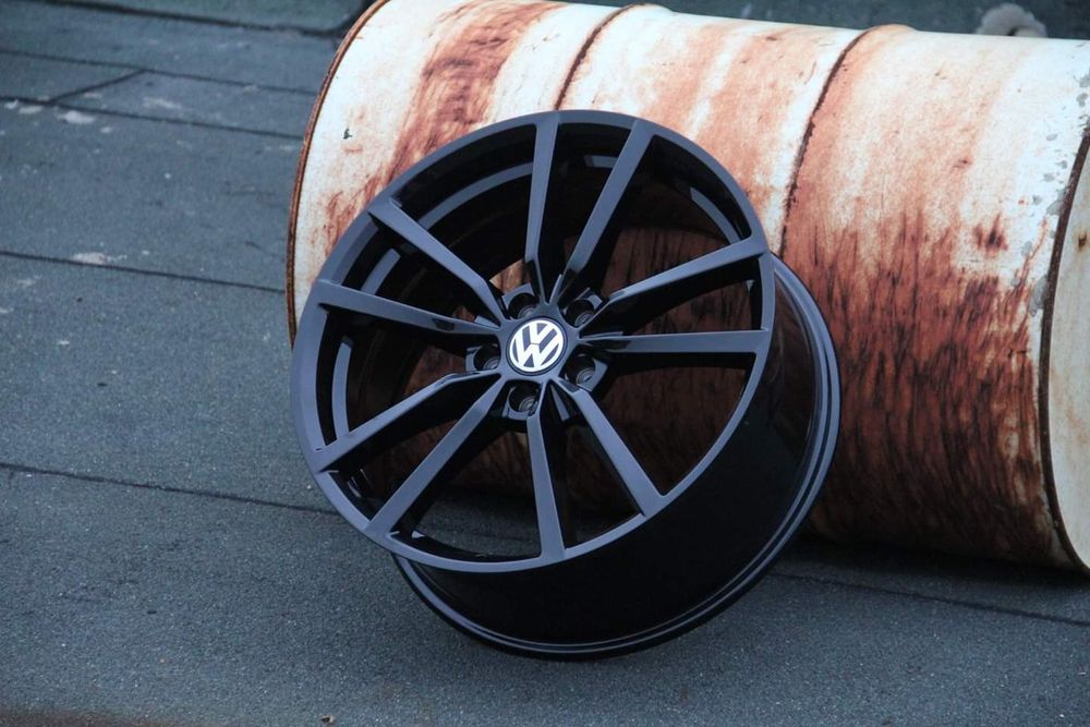 Джанти Pretoria за VW Golf R Skoda 5x112 17" 18" 19" Голф 5 6 7 Шкода
