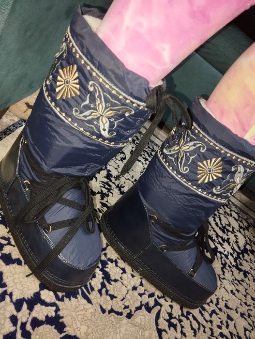 Уги  валенки очень тёплые