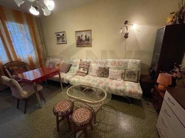 Дава се под наем тристаен апартамент в Левски! 21753252