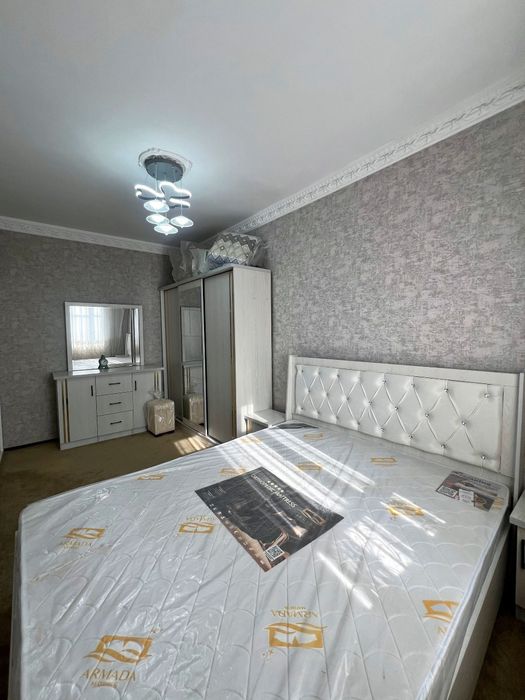 Mirzo Ulug'bek Pushkin metro