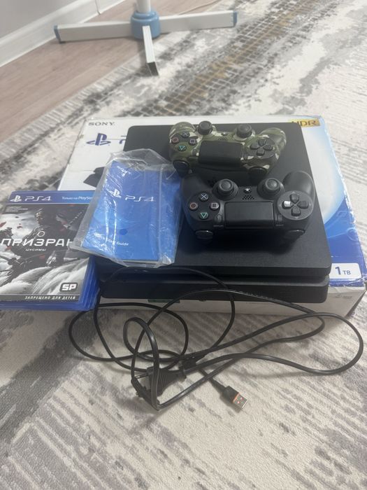 PS 4 продам в отличном состояние