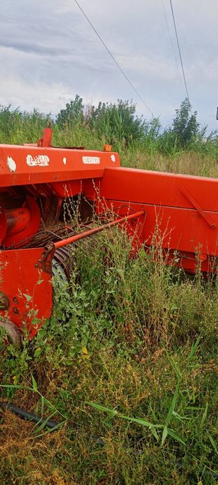 Продам тюковалку