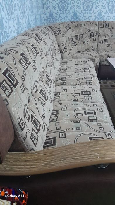 Продам уголок б/у