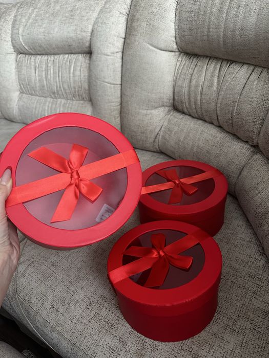 Подарочные коробки