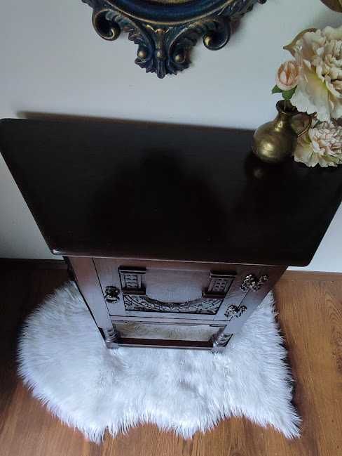 Dulap lateral Old Charm Furniture-Restaurat