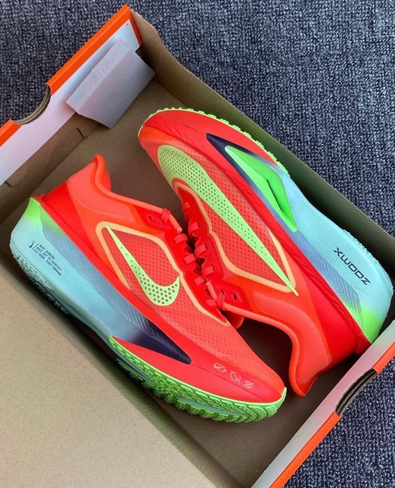 Nike Zoom Fly 6 /