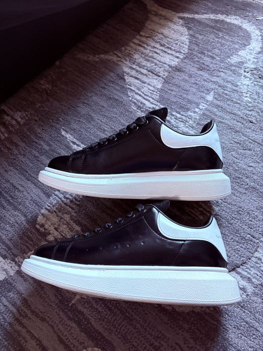 Alexander McQueen black&white