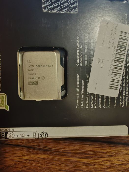 Procesor Intel Core Ultra i5-245K, performant