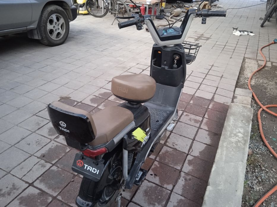 Электро мопед Tadi R5