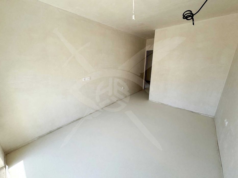 Продава се Тристаен апартамент в Пловдив, Тракия - 117 кв.м за 1441 €/кв.м - Снимка #1