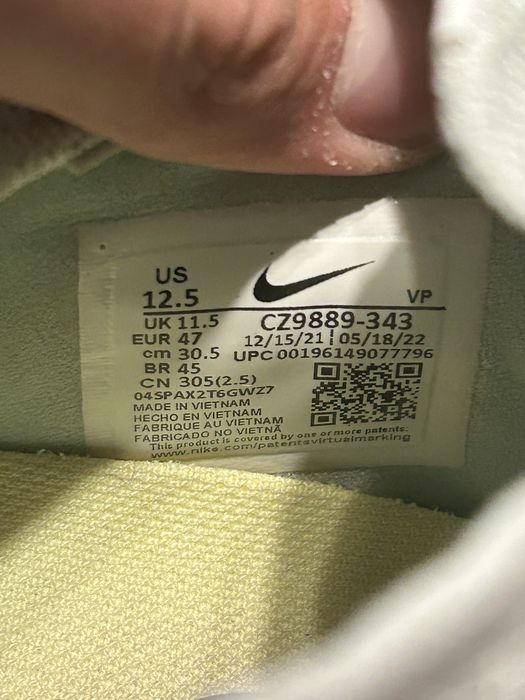 Ghete fotbal profesionale,nike phantom,marimea 47. Stare foarte buna.