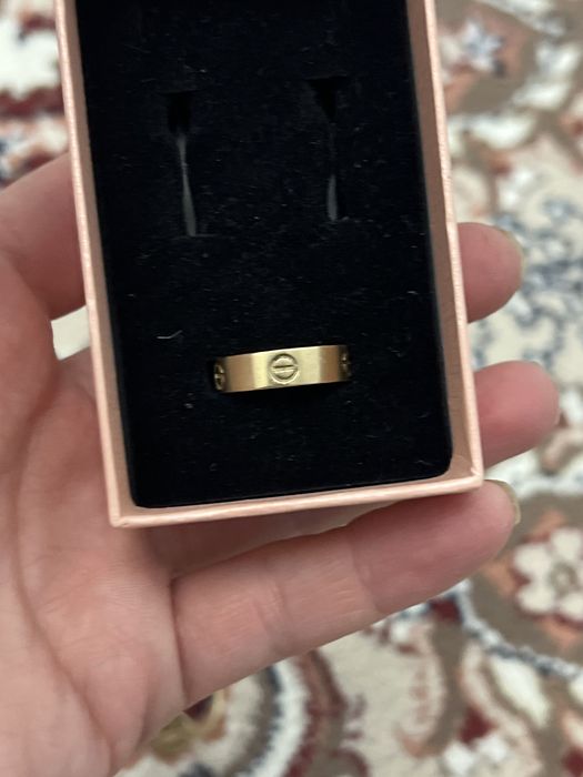 Золотое кольцо Cartier. 585 пробы