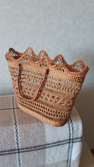 Продам  корзинку