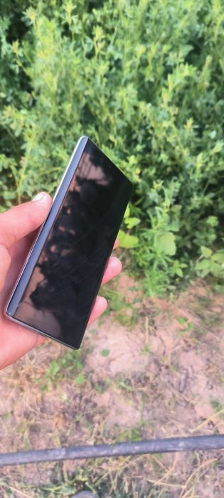 Infinix note 40 pro 12 /256