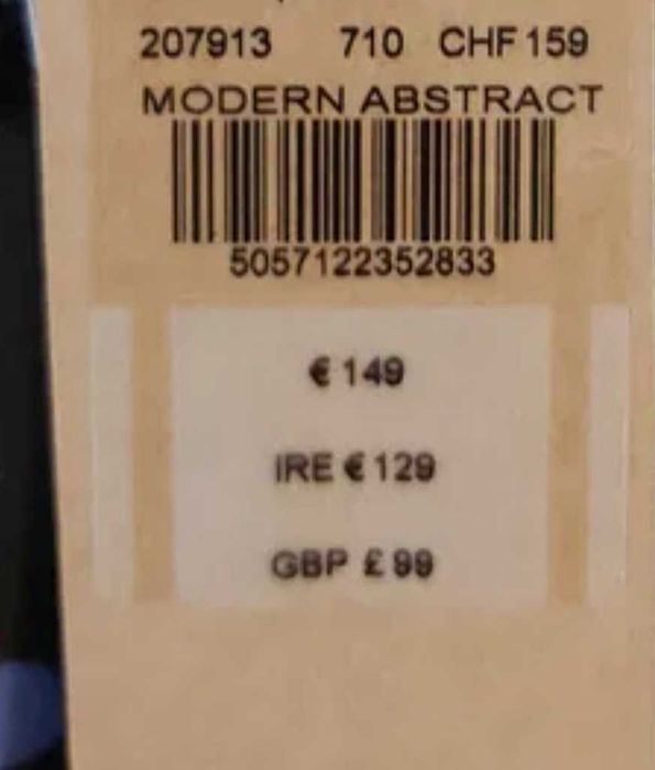 Rochie Phase Eight superba, noua