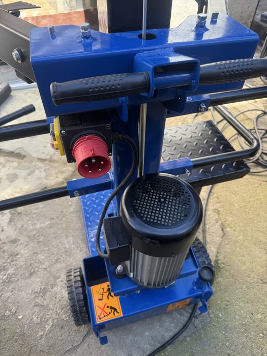 Despicator de lemne 14T trifazic