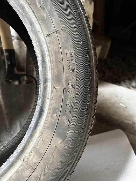 R17 215/60 Летний покрышка