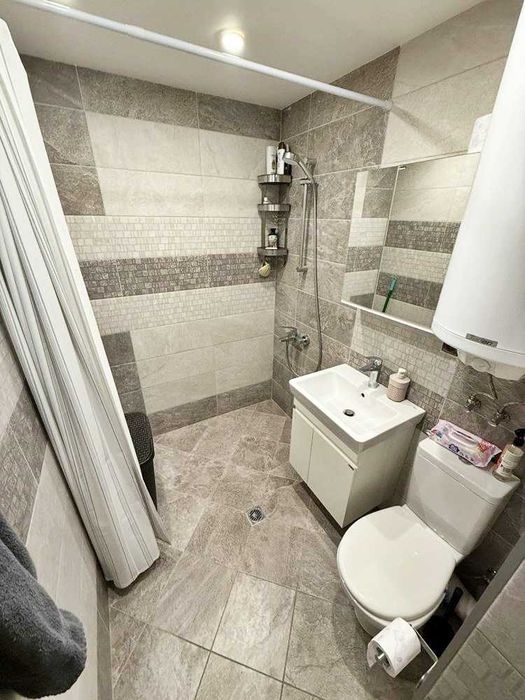 Продава се Четиристаен апартамент в София, Орландовци - 85 кв.м за 1989 €/кв.м - Снимка #7