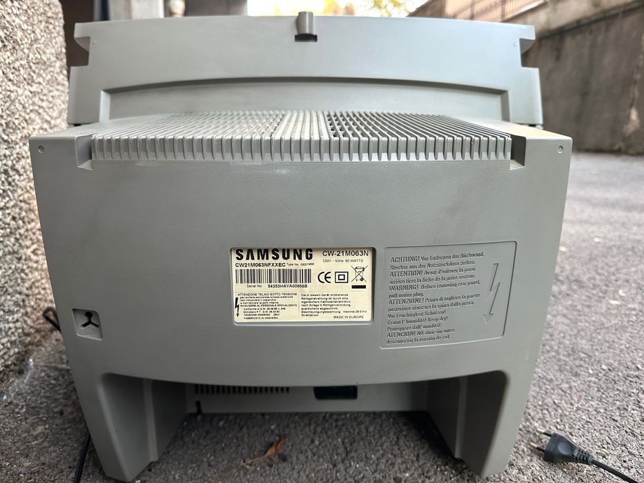 Телевизор SAMSUNG