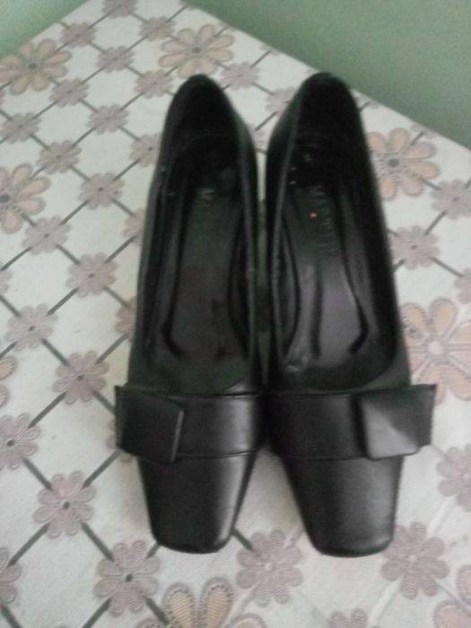 Продам очаровательные туфельки