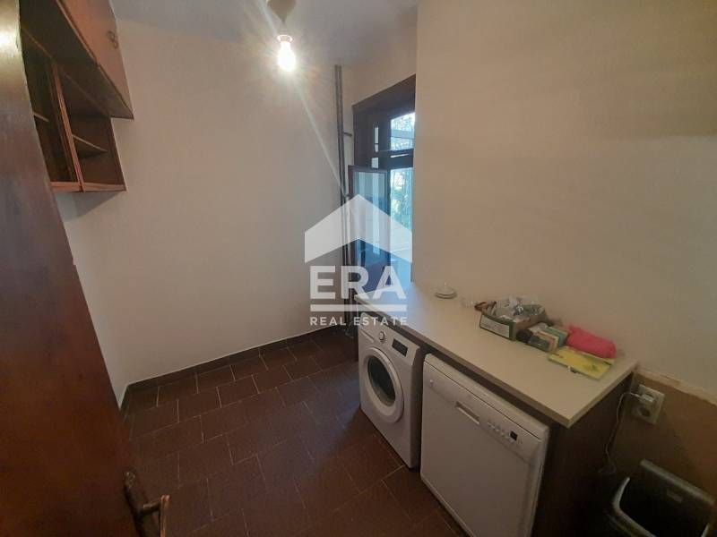 Дава се под наем Двустаен апартамент в София, Център - 80 кв.м за 510 € - Снимка #6