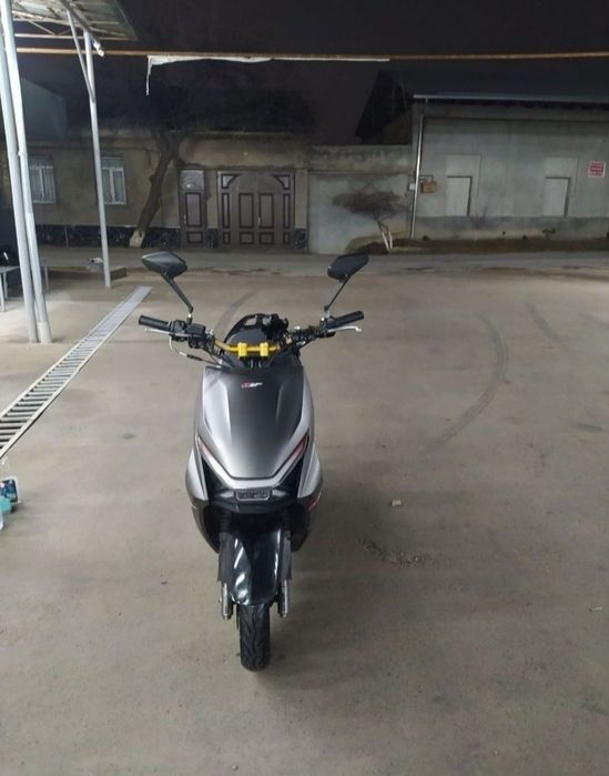 Angel x3 sotladi yurwlari yaxi matori ochilmagan
dtp bomagan ishi yoq.