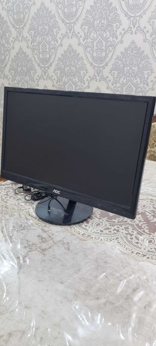 Продам монитор в отличном состояние.