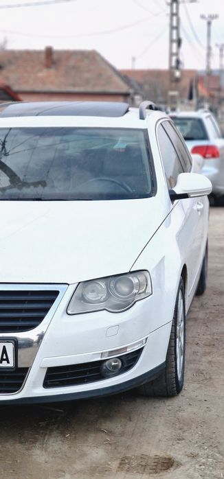 Vand sau schimb passat b6 2.0 tdi