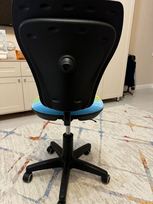 Детский стул.Zeta