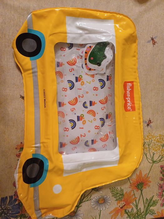 Fisher price Водна постелка, възглавници за бебе и бременни, корито,