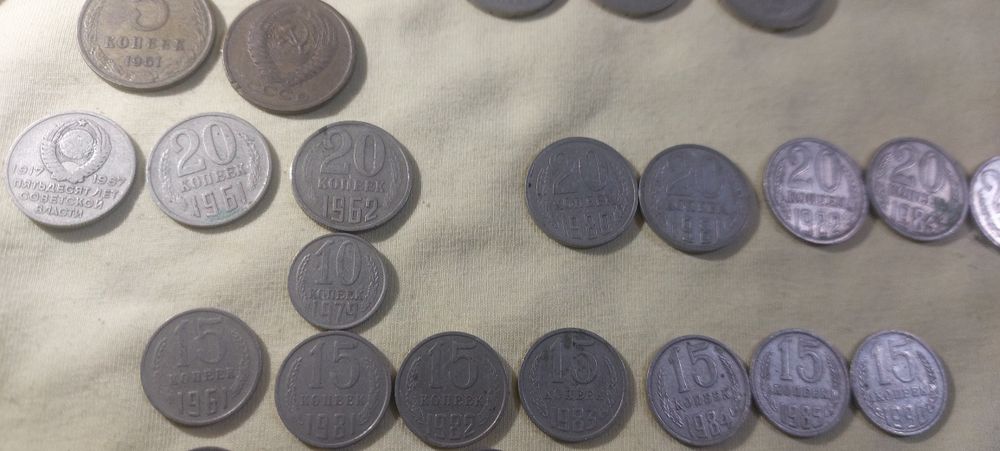 Эски пуллар танггалар