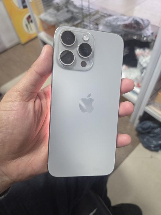 Айфон 15 про мах.256гб.