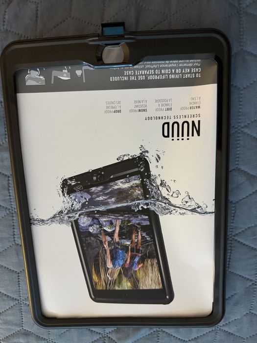 Carcasa/husa waterproof si snowproof iPad pro 10.5