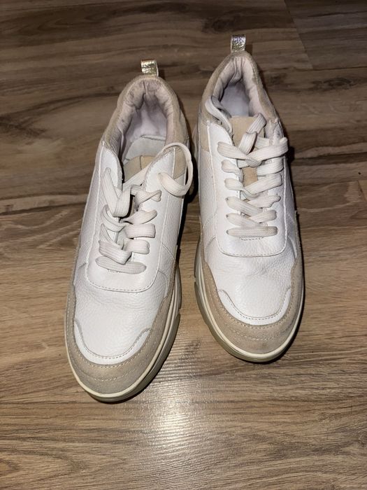 Tommy hilfiger, sketchers, adidas, gabor