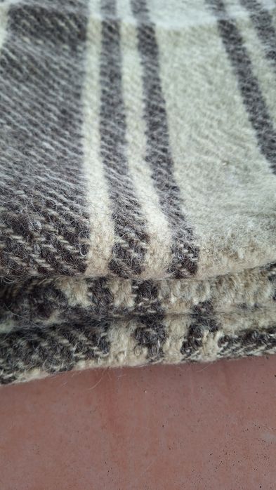 Tol/covor tesut din lana