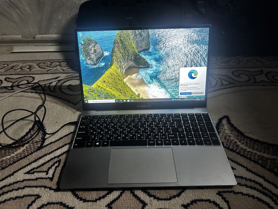 Ноутбук NEO15UA1