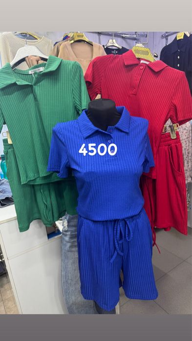 Платья по своей цене 50%