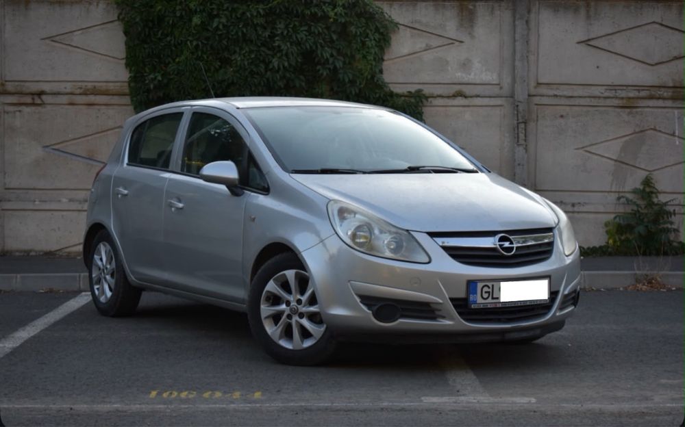 Opel Corsa 2007 / 120.000 km / consum mic