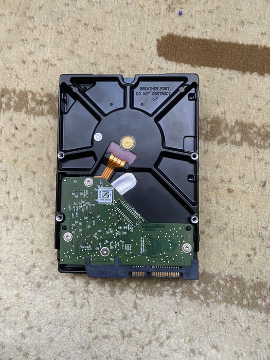 жесткий диск western Digital 2TB