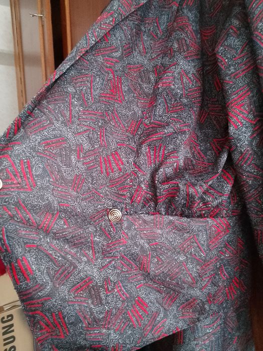 Продам костюм женский