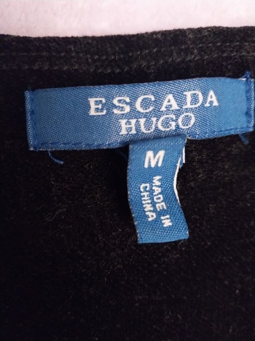 Новый Вельветовый кардиган с вышивкой