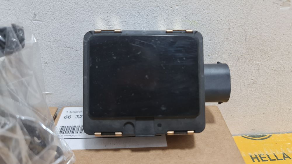 Senzor radar distronic acc BMW 1 f40  2 f44 g42 G87 m2 g20 g21 g28, i3L G28, X3 g01 X4 g02 X5 g05 X6 G06 X7 G07 5A592D7 mrr02