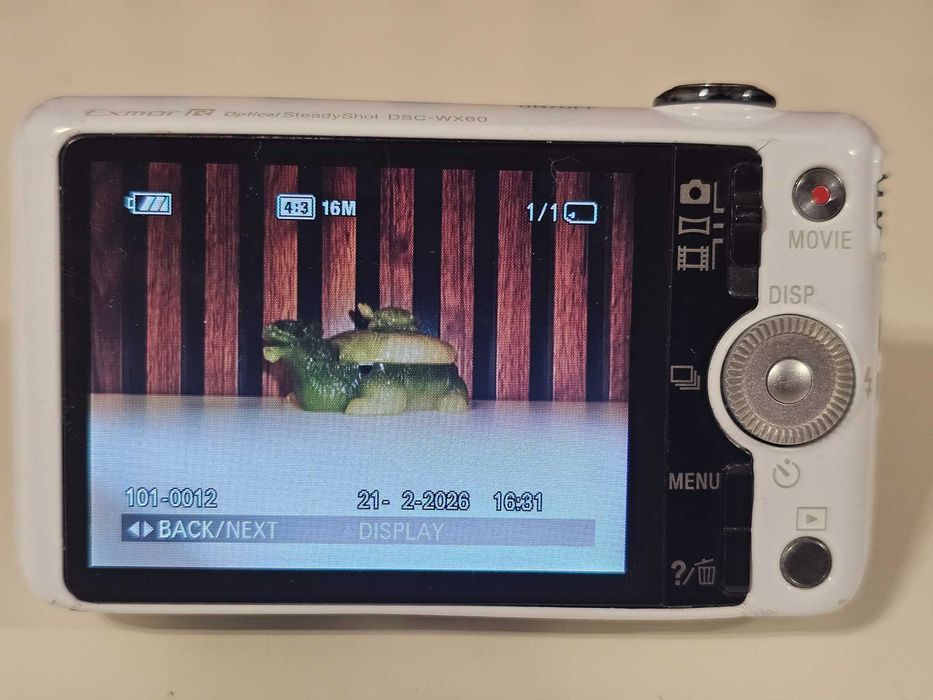Y2K aparat foto digital compact Sony WX60 Alb 16.2MP 8x Zoom