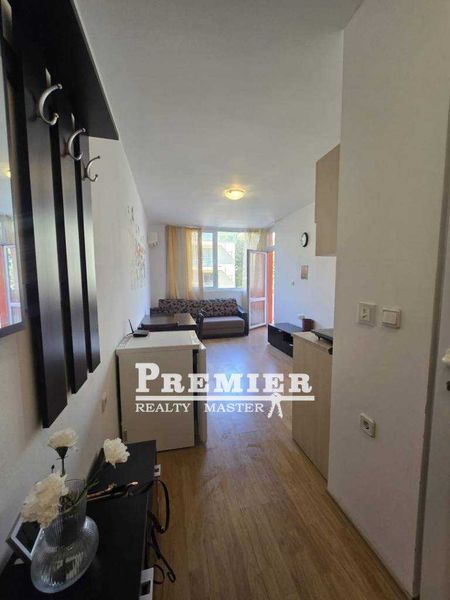 Продава се Двустаен апартамент в к.к. Слънчев бряг - 50 кв.м за 1360 €/кв.м - Снимка #12