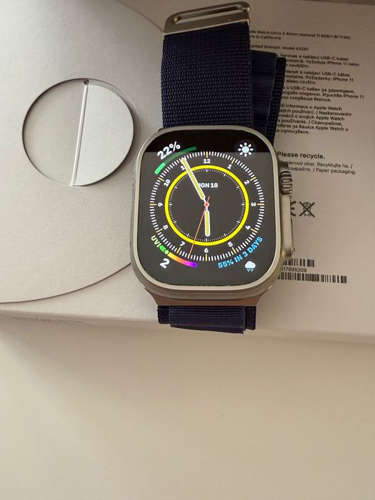 Продавам Apple watch Ultra 3 49mm